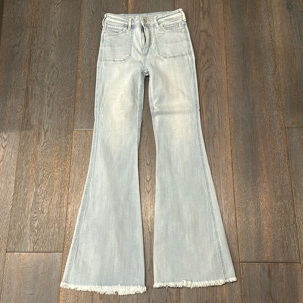 Lightwash bootcut jeans from Abercrombie & Fitch